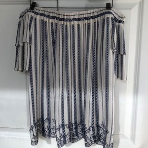 Off the shoulder pattern striped top